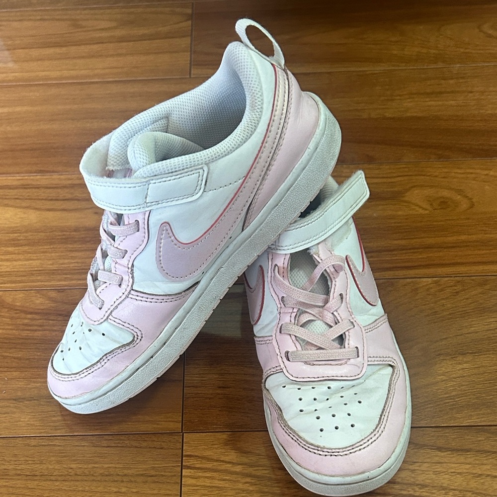 Nike Court Borough low top Kids Light Pink